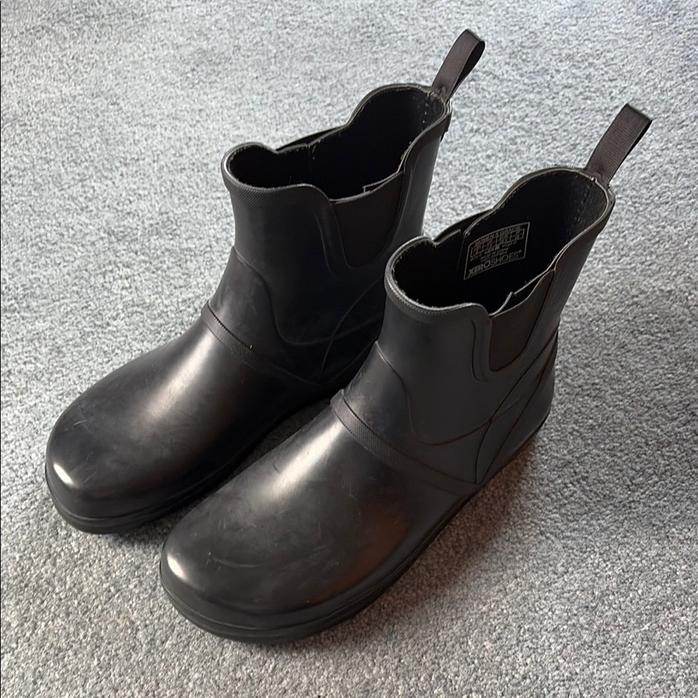 Xero shoes rubber boots